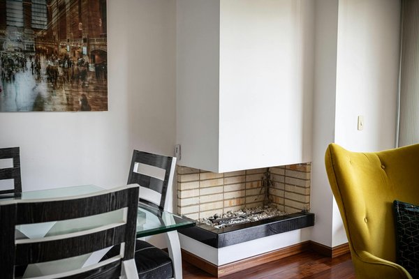 Construire une maison en bois : défis et solutions essentielles