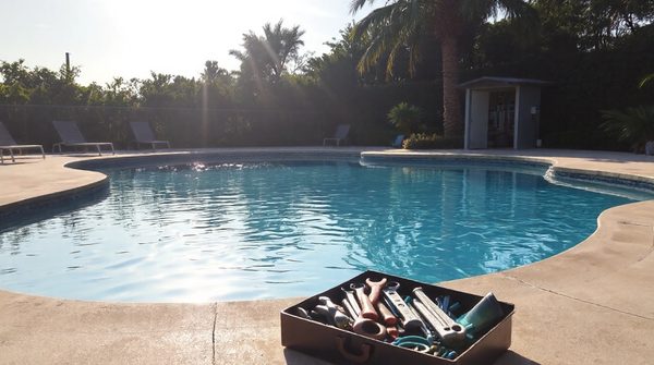 Guide pratique pour l'entretien, la réparation et la rénovation de piscine